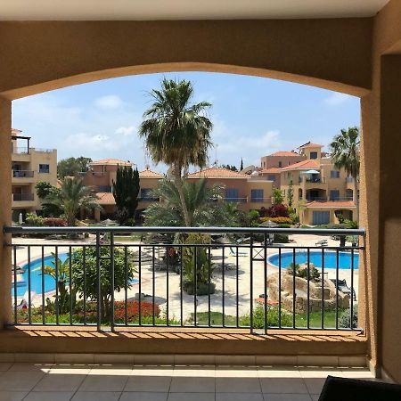Limnaria Gardens - Modern 1 Bed, Walk To Beach & Shops Pafos Exterior foto
